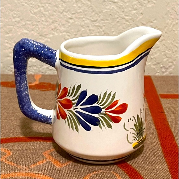 Vintage Henriot Quimper France Hand Painted Small Creamer Syrup Pitcher 4.5” - Picture 4 of 7